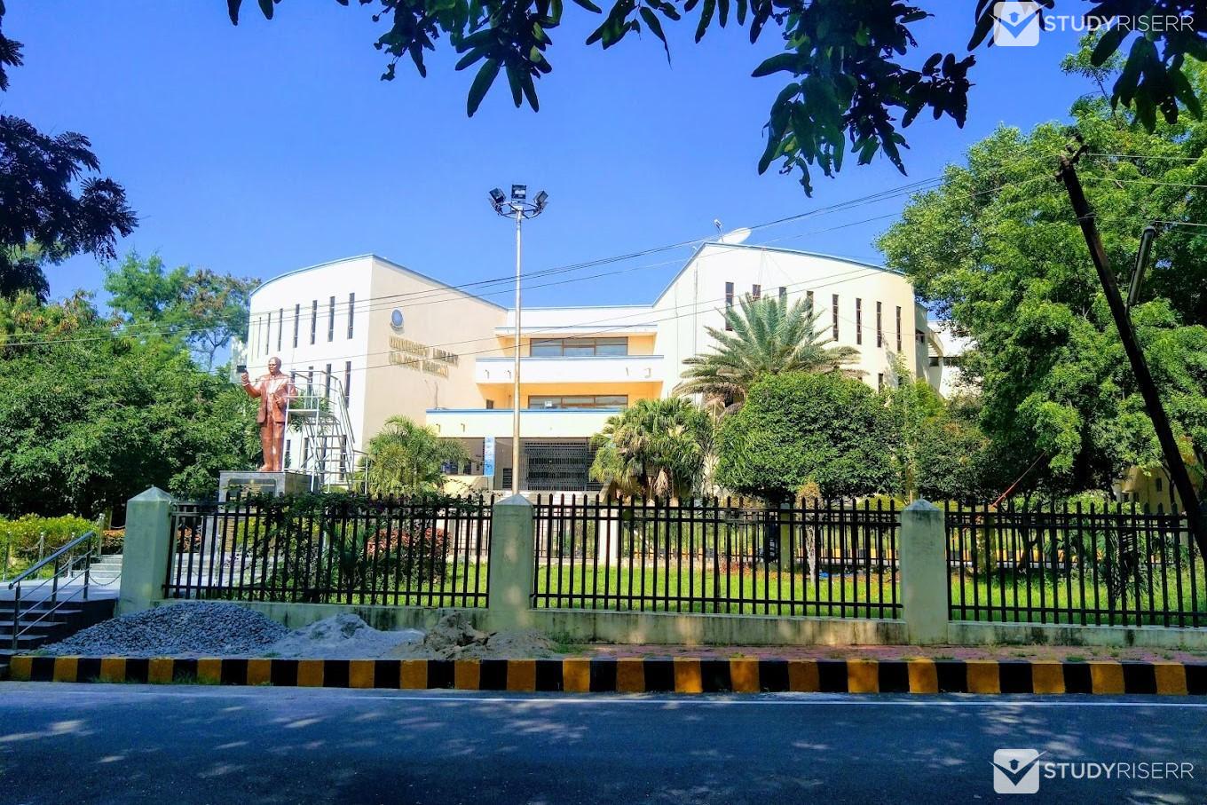Jawaharlal Nehru Technological University [JNTUH], Hyderabad Images